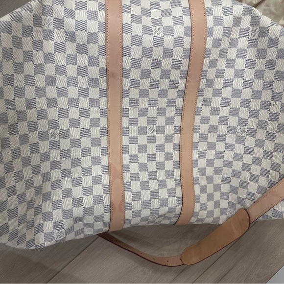 Keepall Bandoulière 55
Damier Azur Canvas
Excellent condition -minor wear - Picture 7 of 9